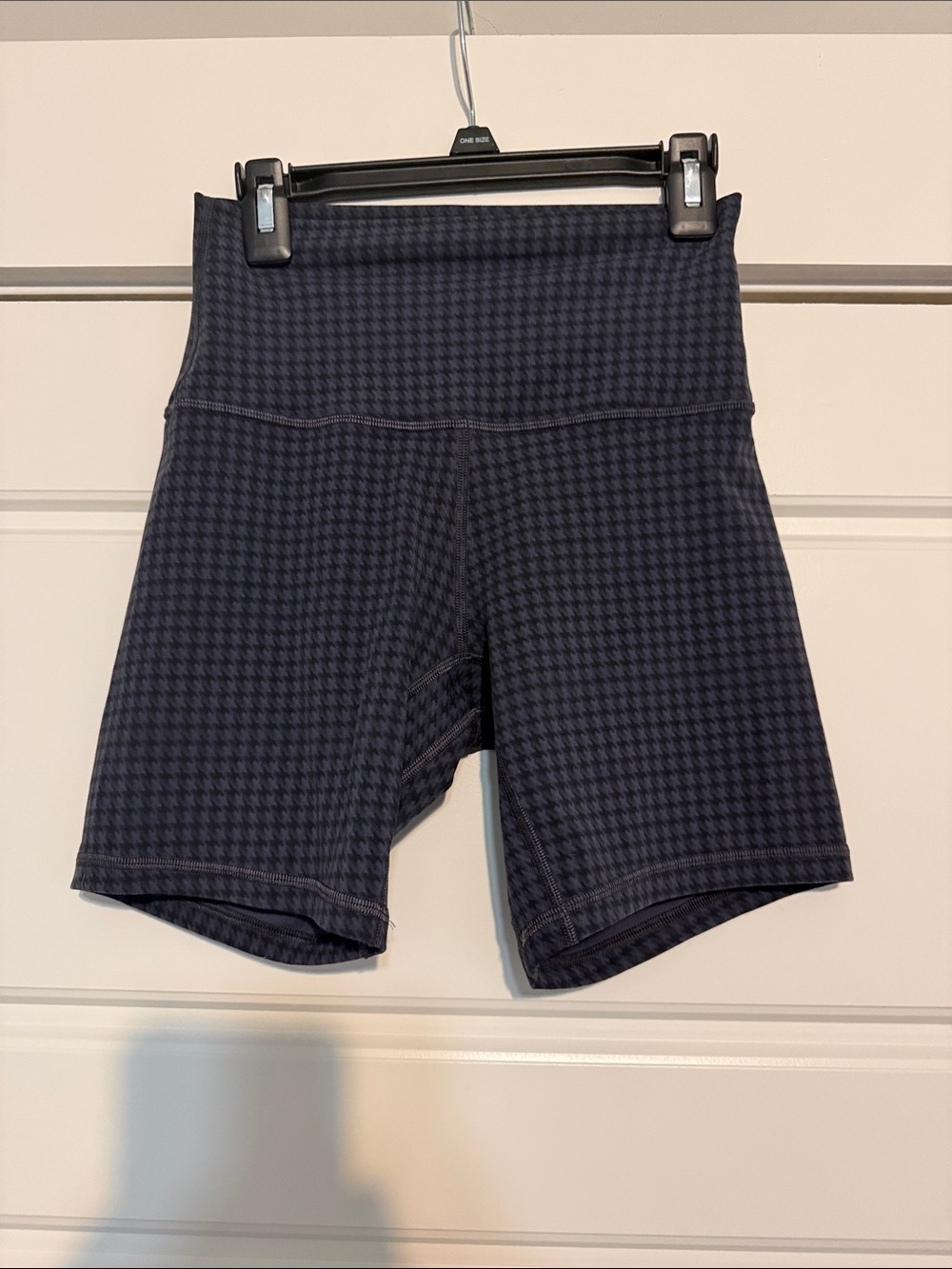 lululemon athletica Navy Houndstooth High-Rise Bike Shorts